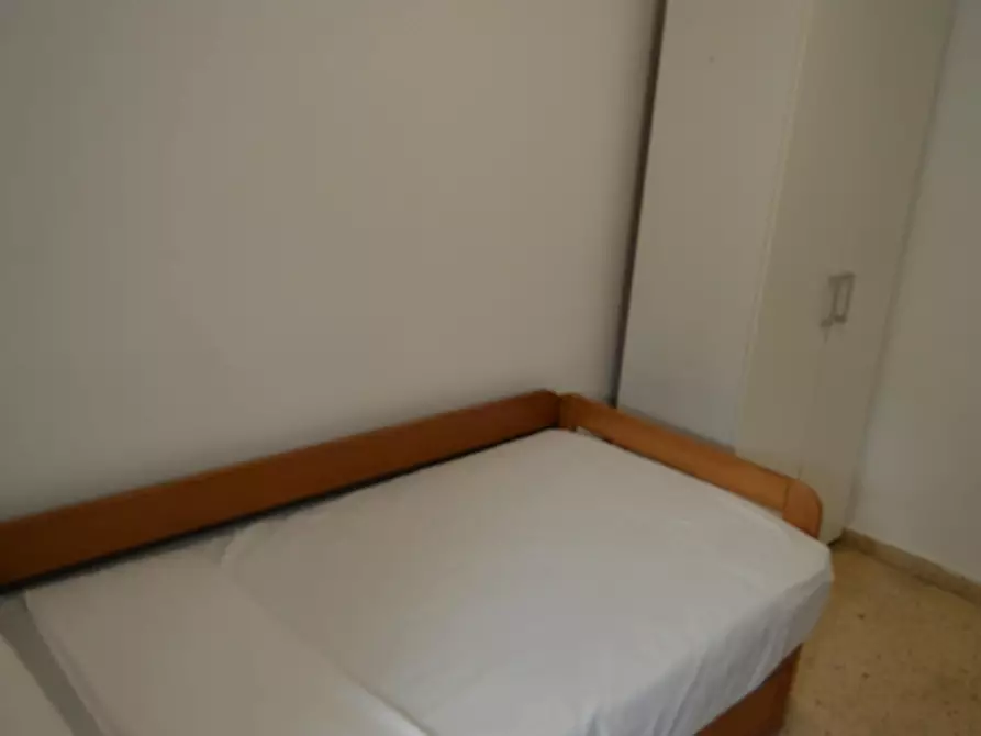 Immagine 4 di Camera in affitto  in Carrer Manuela Estellés a Valencia