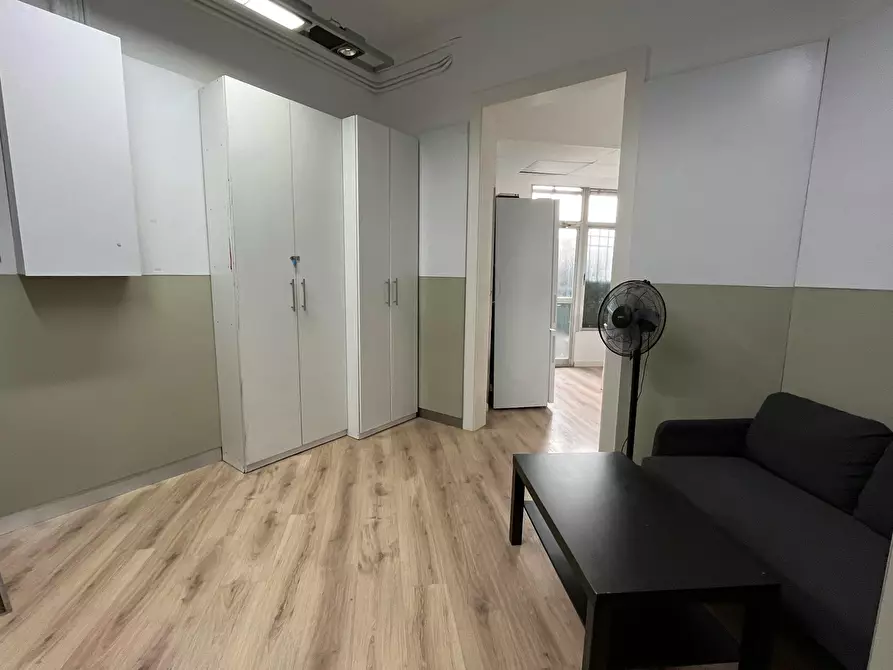 Immagine 8 di Camera in affitto  in Carrer de Muntaner a Barcelona
