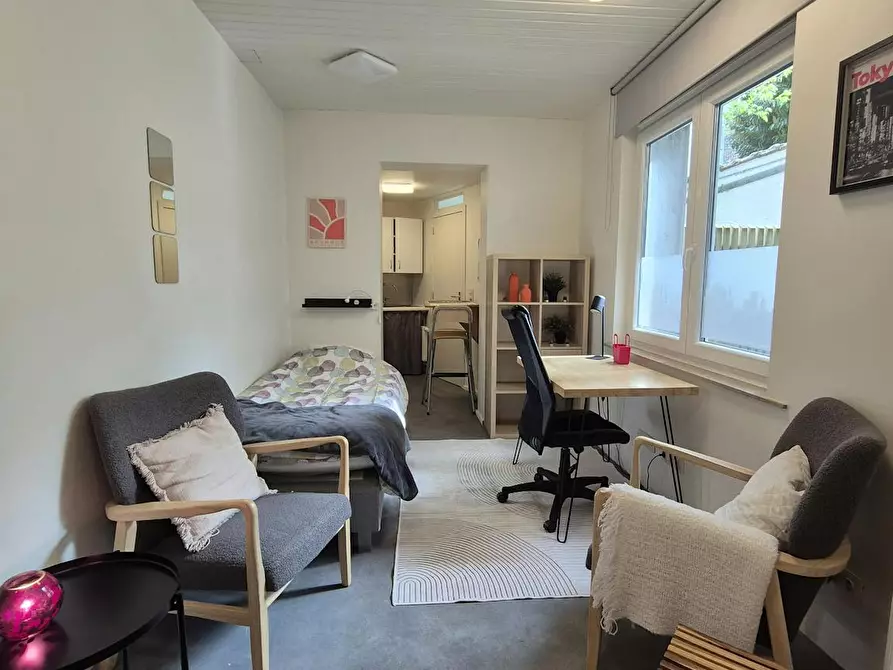 Immagine 3 di Appartamento in affitto  in Rue de Haerne a Etterbeek