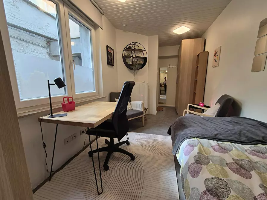 Immagine 5 di Appartamento in affitto  in Rue de Haerne a Etterbeek