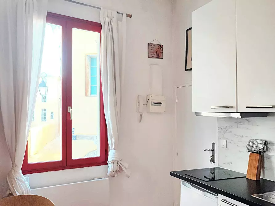 Immagine 2 di Appartamento in affitto  in Rue Finsonius a Le Tholonet