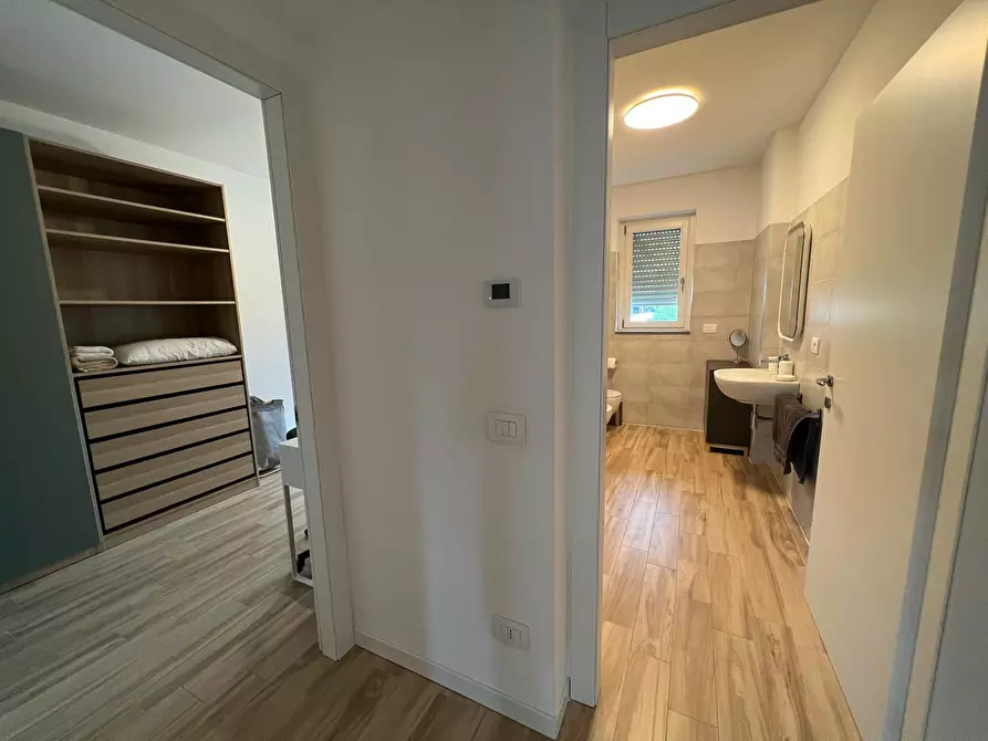 Immagine 2 di Appartamento in affitto  in Via Diego Guicciardi a Milano