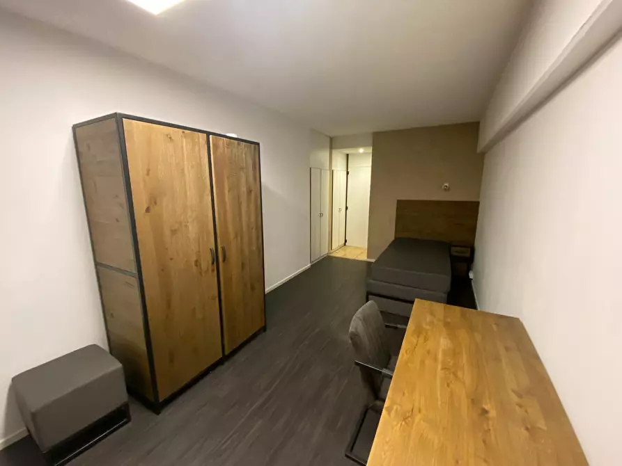 Immagine 3 di Camera in affitto  in Rue Berckmans a Saint-Gilles