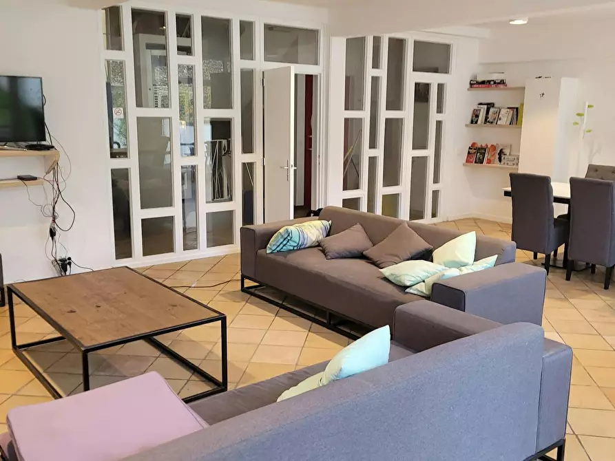 Immagine 6 di Camera in affitto  in Rue Berckmans a Saint-Gilles