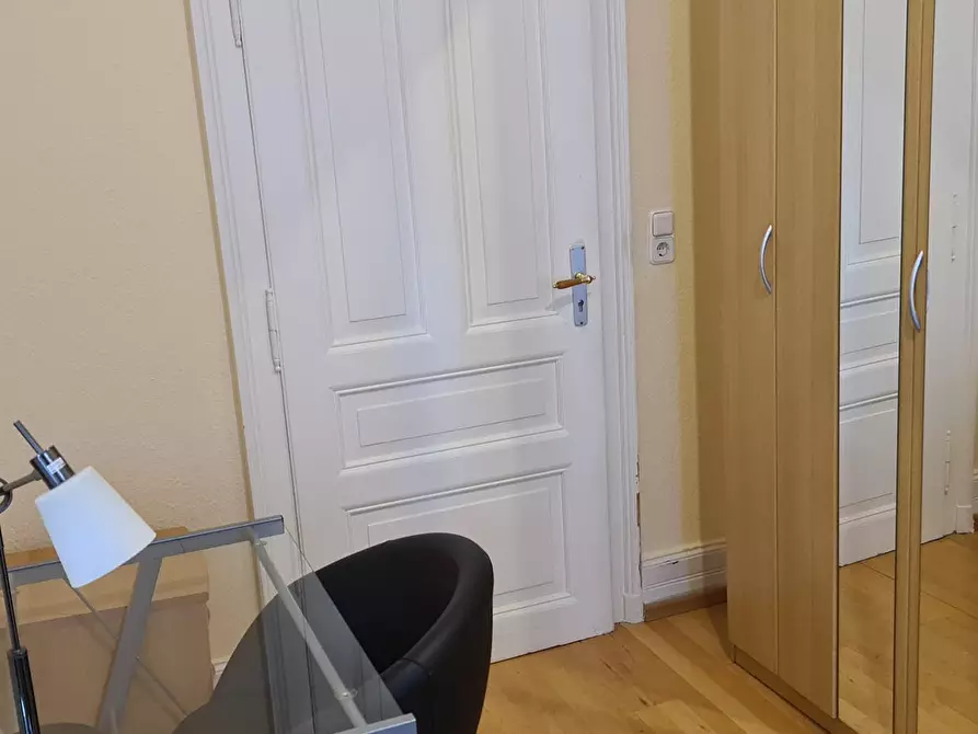 Immagine 7 di Camera in affitto  in Esslinger Straße a Frankfurt am Main