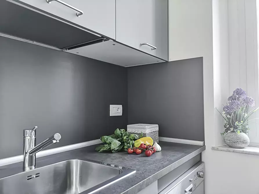 Immagine 6 di Appartamento in affitto  in Via Lepontina a Milano