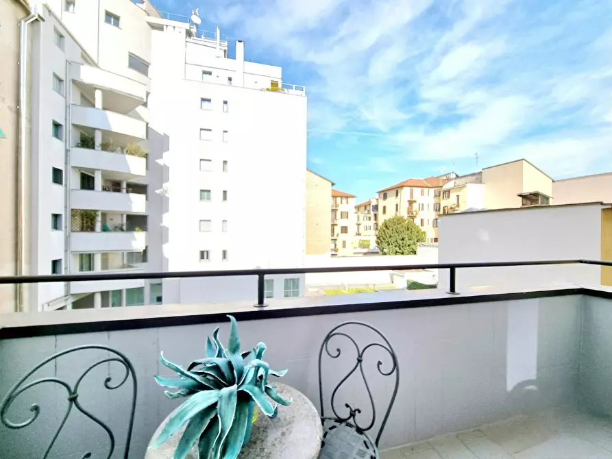 Immagine 9 di Appartamento in affitto  in Via Lepontina a Milano