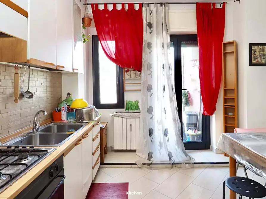 Immagine 9 di Camera condivisa in affitto  in Viale Edoardo Jenner a Milano