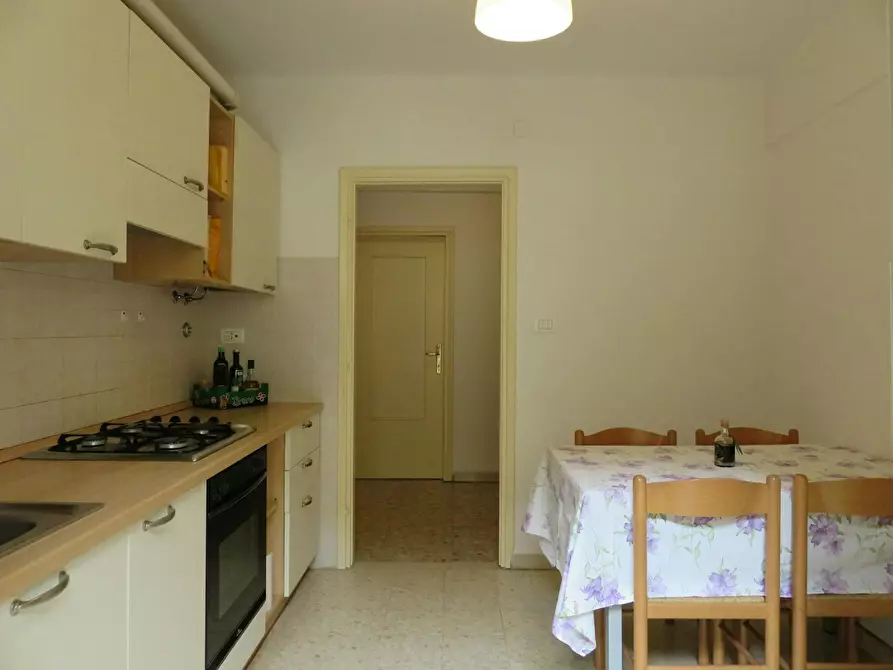 Immagine 10 di Camera in affitto  in Via Santa Chiara a Verona