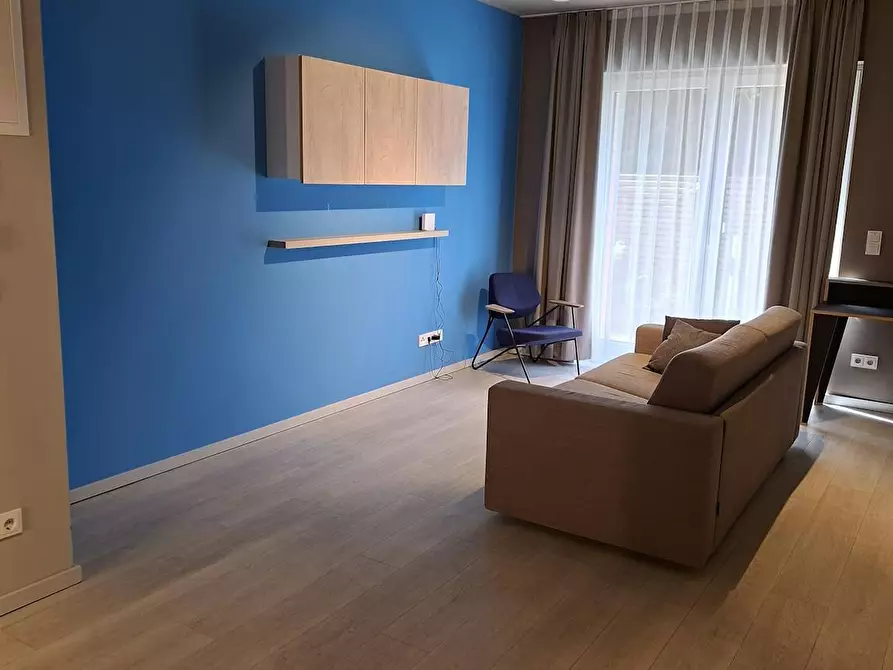 Immagine 4 di Appartamento in affitto  in Mühlenstraße a Berlin