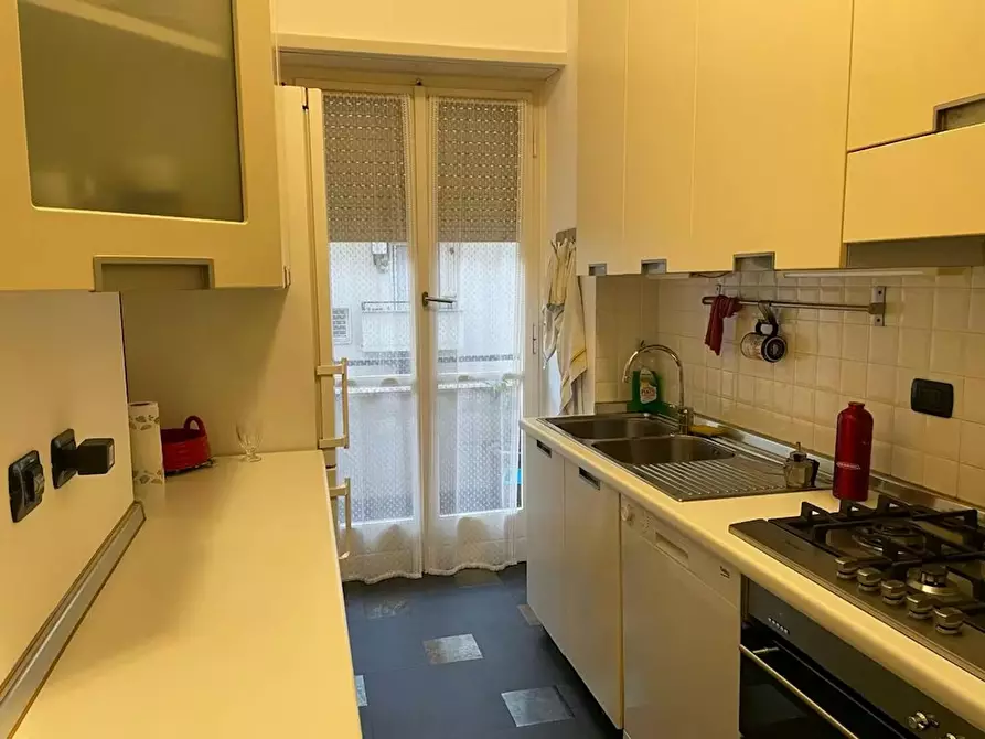 Immagine 8 di Camera in affitto  in Viale Emilio Caldara a Milano