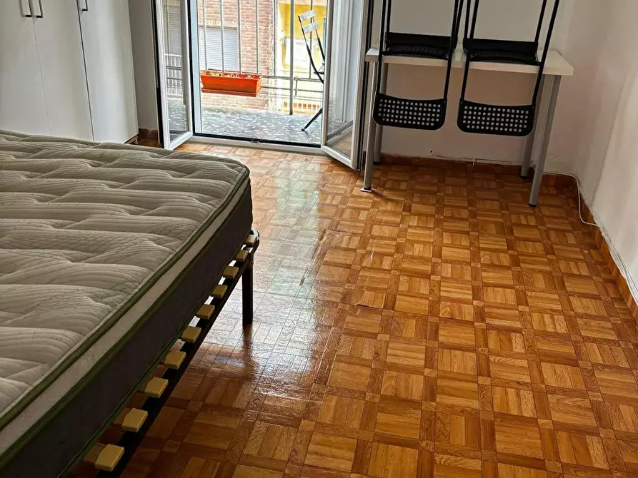 Immagine 1 di Camera in affitto  in Calle Jacomart a Valencia