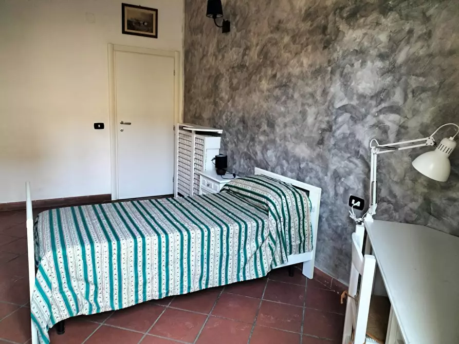 Immagine 3 di Camera in affitto  in Via Primo Settembre a Firenze