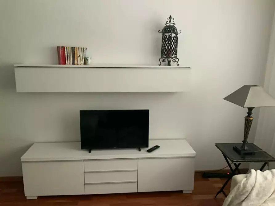 Immagine 7 di Appartamento in affitto  in Florianweg a Frankfurt am Main