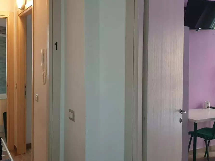 Immagine 8 di Appartamento in affitto  in Via Bordighera a Milano