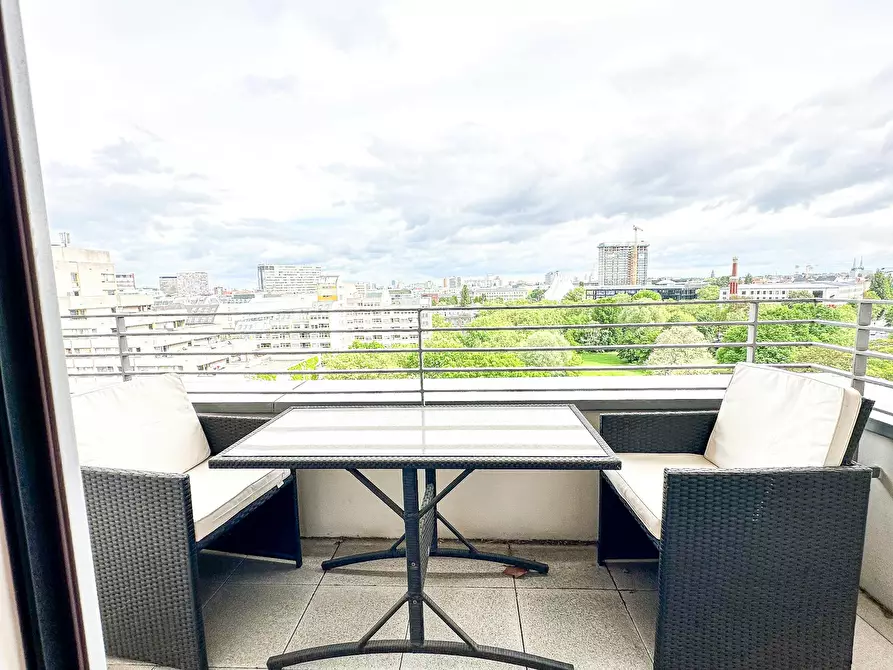 Immagine 5 di Appartamento in affitto  in Gabriele-Tergit-Promenade a Berlin Kreuzberg