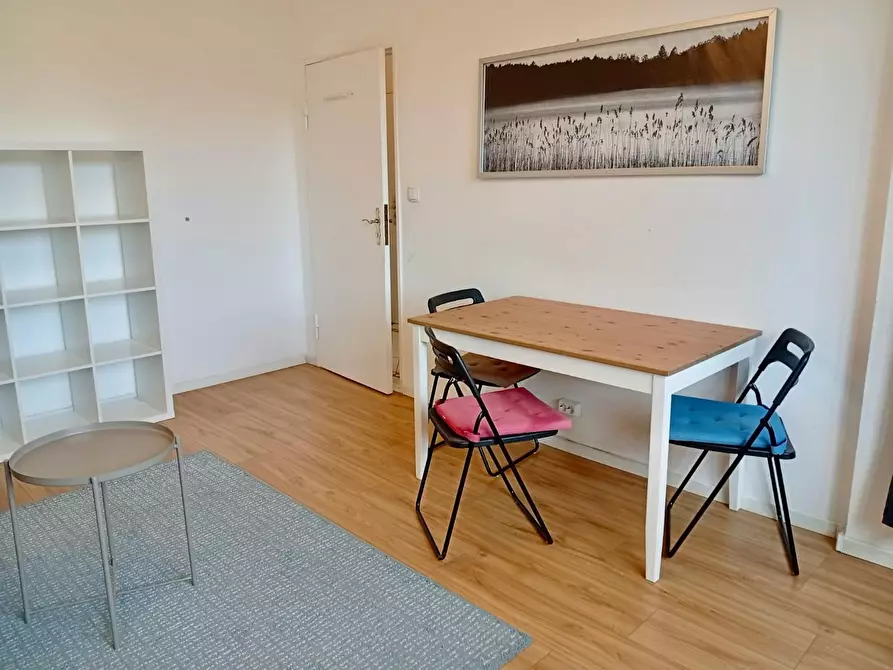 Immagine 3 di Appartamento in affitto  in Markgrafenstraße a Berlin