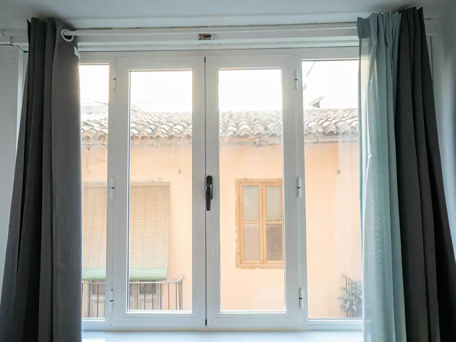 Immagine 5 di Camera in affitto  in Carrer de l'Almudí a Valencia