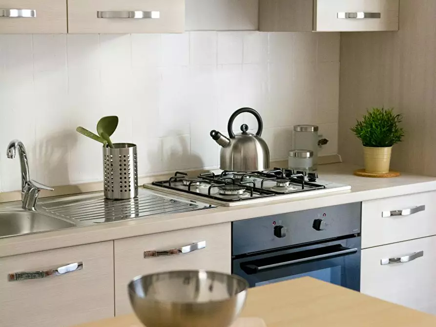 Immagine 10 di Camera in affitto  in Via Filippo Juvarra a Torino