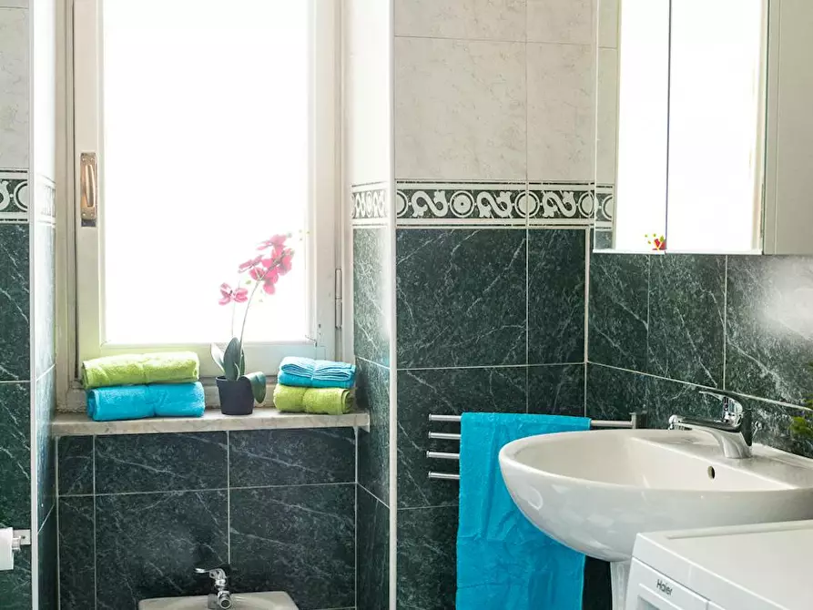 Immagine 7 di Camera in affitto  in Piazza Tancredi Galimberti a Torino