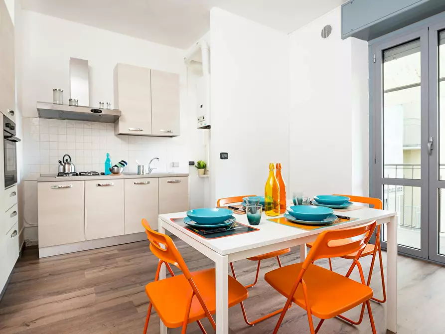 Immagine 10 di Camera in affitto  in Piazza Tancredi Galimberti a Torino