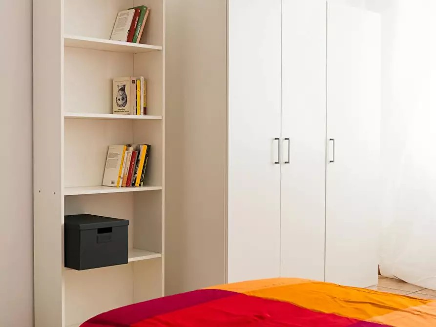 Immagine 5 di Camera in affitto  in Piazza Tancredi Galimberti a Torino