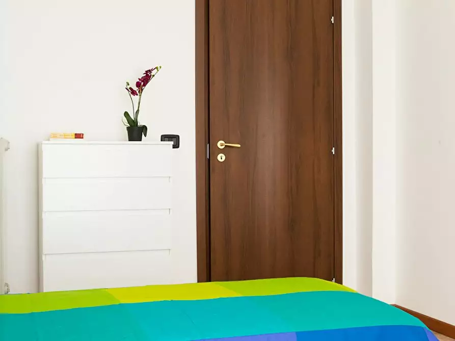 Immagine 2 di Camera in affitto  in Piazza Tancredi Galimberti a Torino