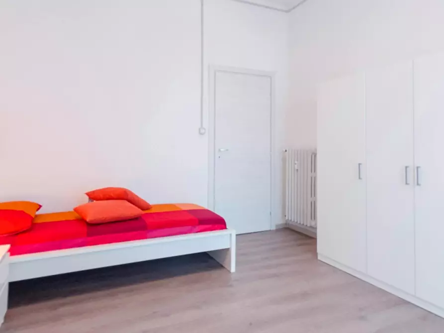 Immagine 4 di Camera in affitto  in Piazza Tancredi Galimberti a Torino