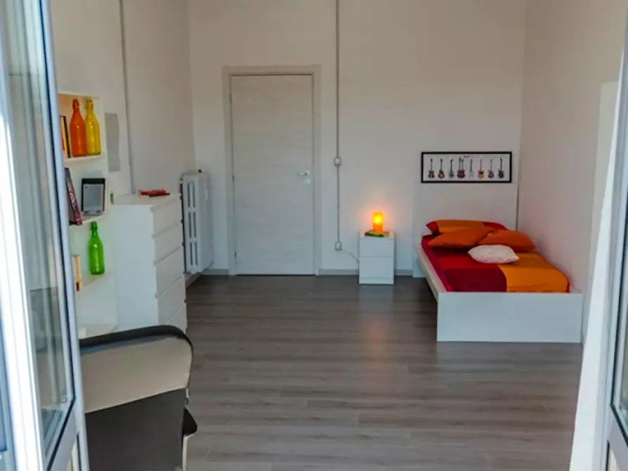 Immagine 8 di Camera in affitto  in Piazza Tancredi Galimberti a Torino