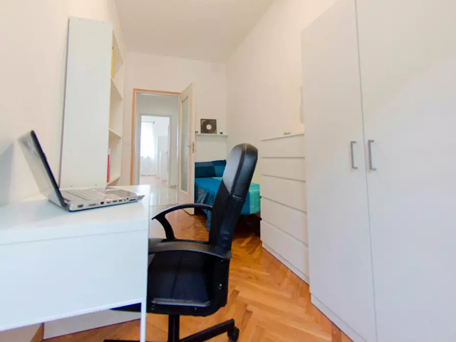 Immagine 5 di Camera in affitto  in Via Sant'Agostino a Torino