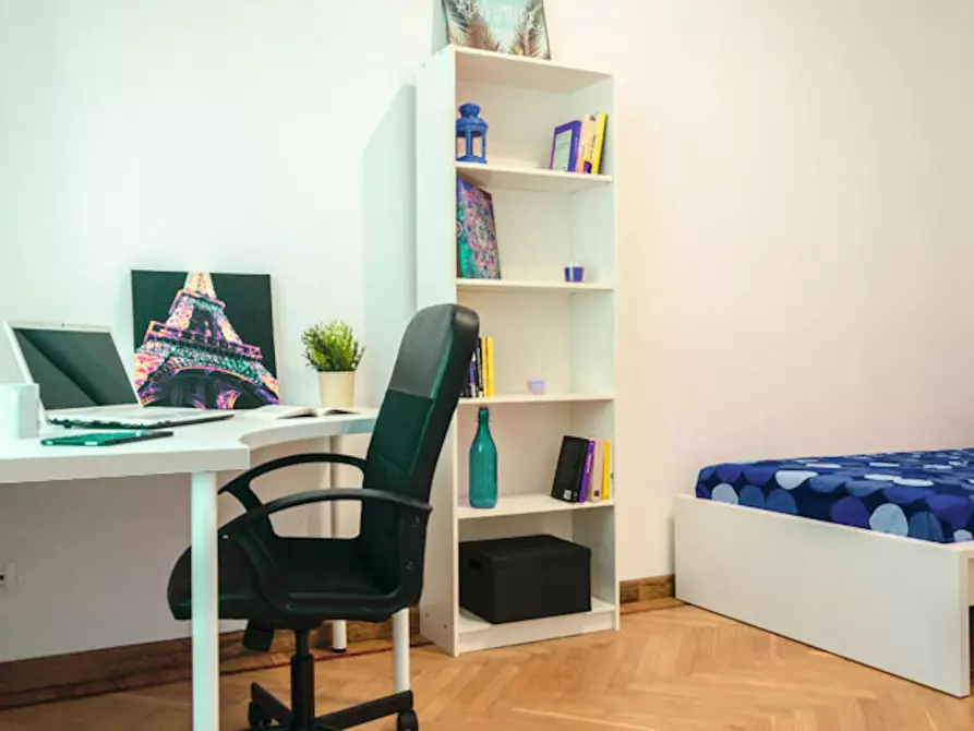 Immagine 2 di Camera in affitto  in Via Sant'Agostino a Torino