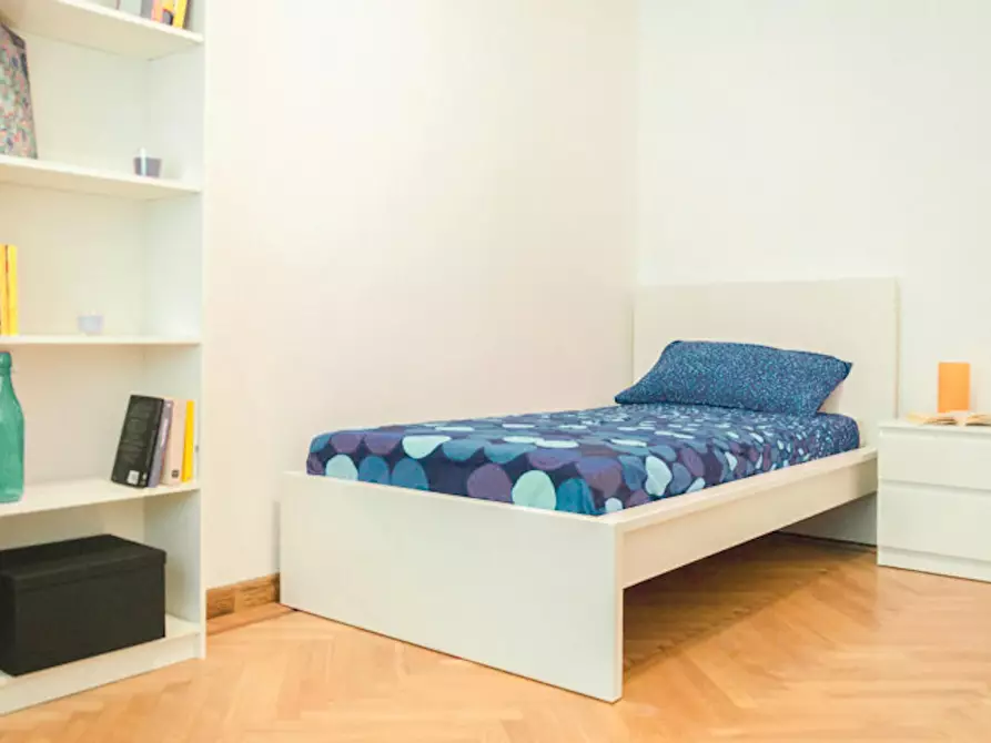 Immagine 1 di Camera in affitto  in Via Sant'Agostino a Torino