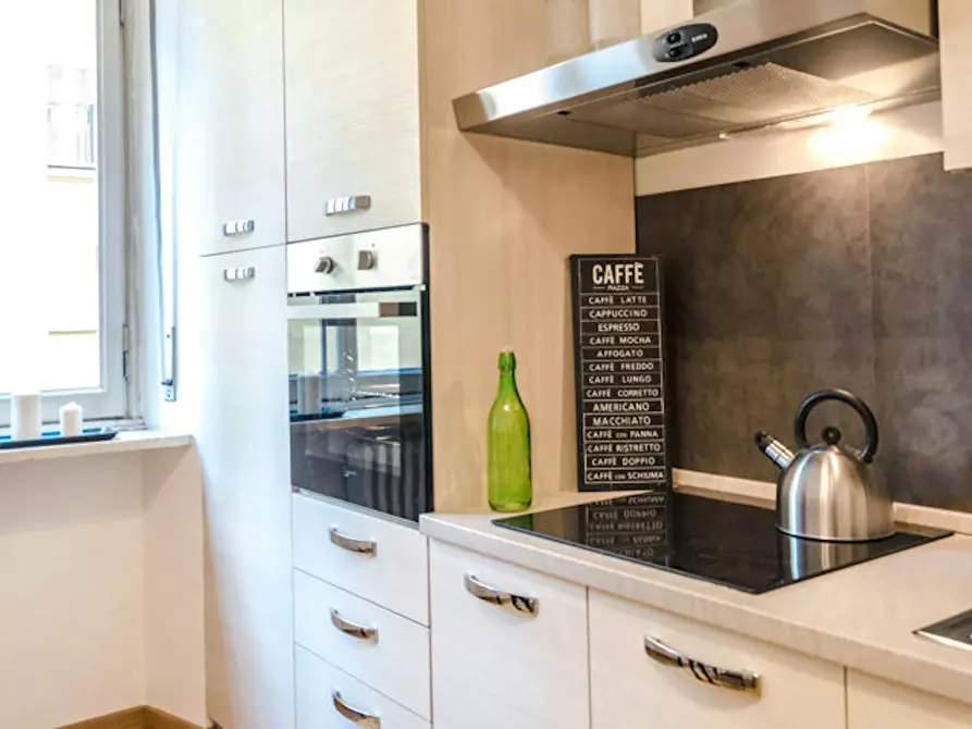 Immagine 10 di Camera in affitto  in Via Sant'Agostino a Torino