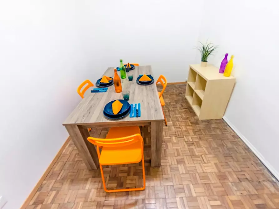 Immagine 8 di Camera in affitto  in Corso Sebastopoli a Torino