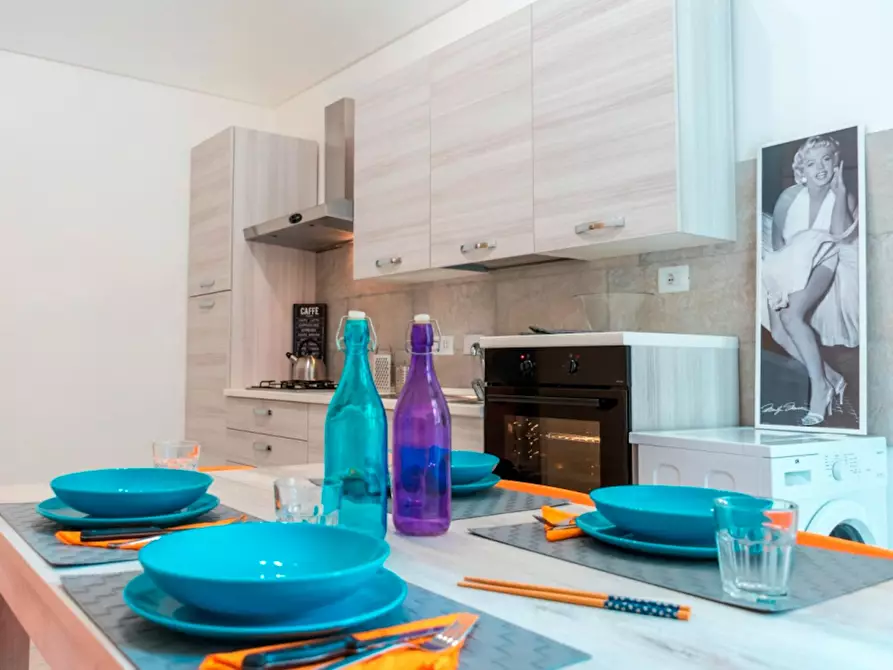 Immagine 9 di Camera in affitto  in Via Alfonso Bonafous a Torino