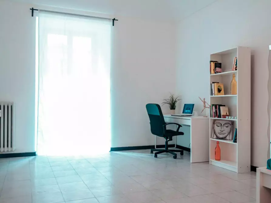 Immagine 4 di Camera in affitto  in Via Alfonso Bonafous a Torino