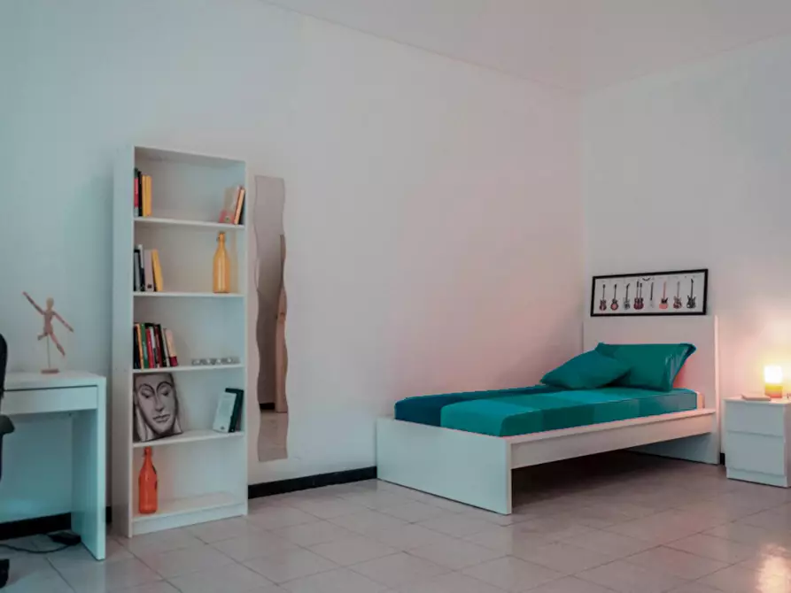 Immagine 1 di Camera in affitto  in Via Alfonso Bonafous a Torino