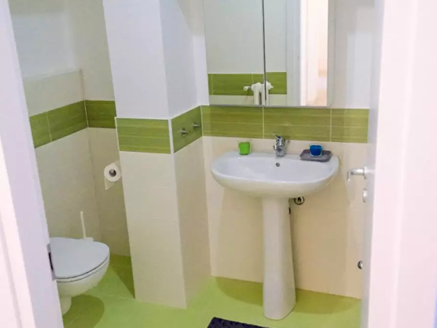 Immagine 7 di Camera in affitto  in Piazza Emanuele Filiberto a Torino