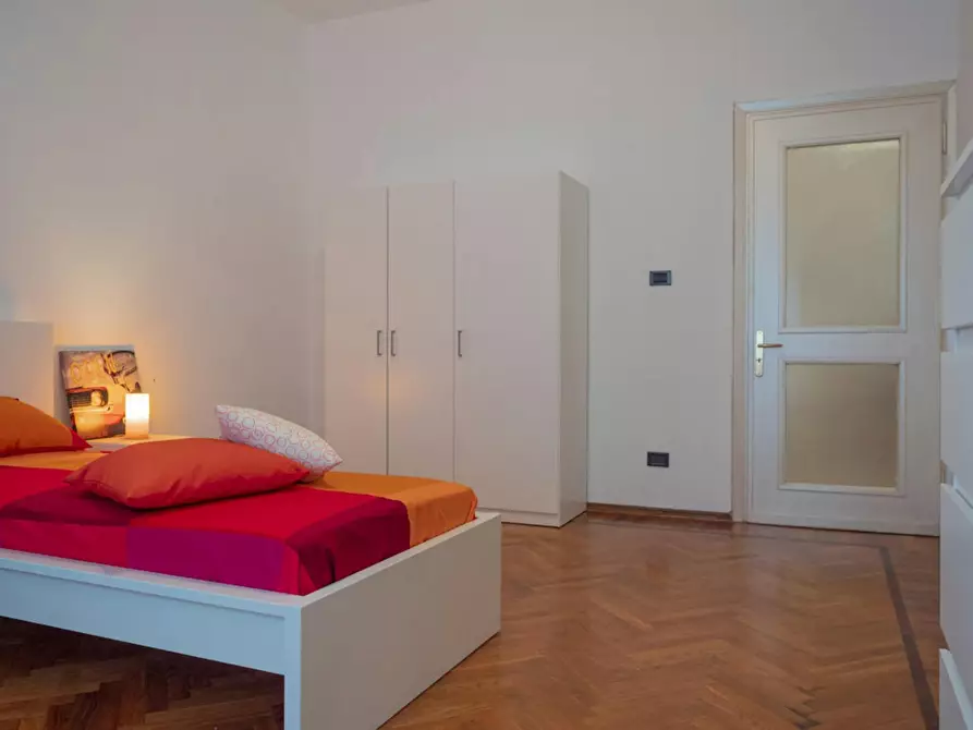 Immagine 3 di Camera in affitto  in Via Frinco a Torino