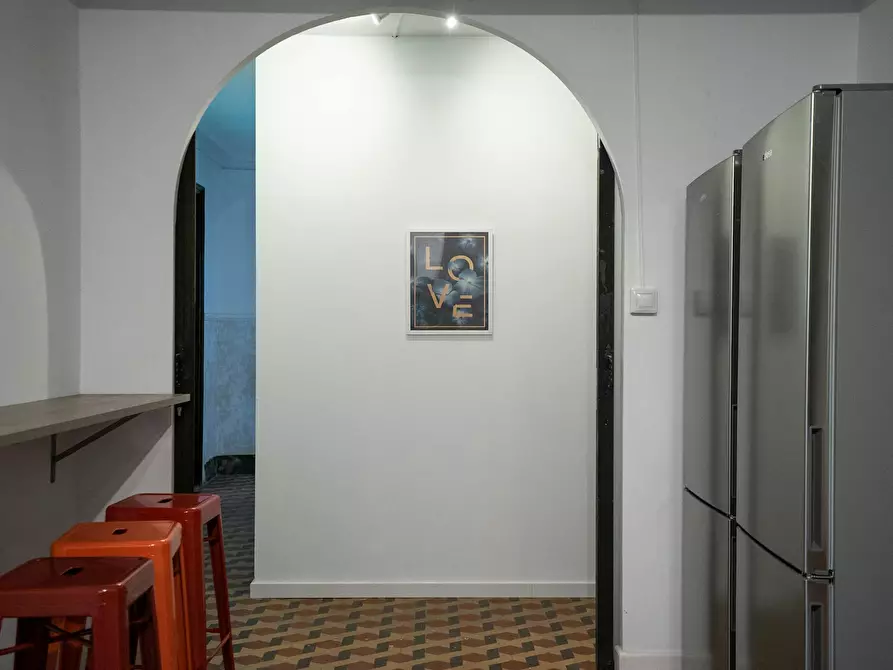 Immagine 10 di Camera in affitto  in Carrer de l'Almudí a Valencia