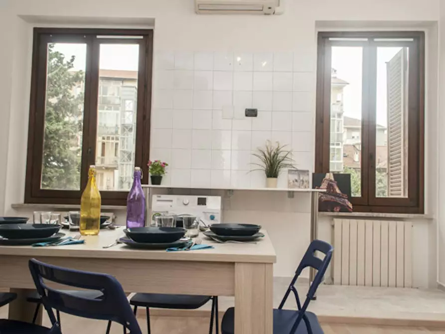 Immagine 10 di Camera in affitto  in Via Romolo Gessi a Torino