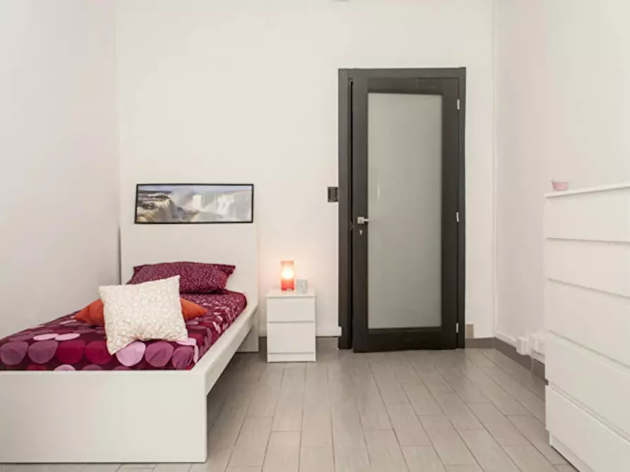 Immagine 1 di Camera in affitto  in Via Romolo Gessi a Torino