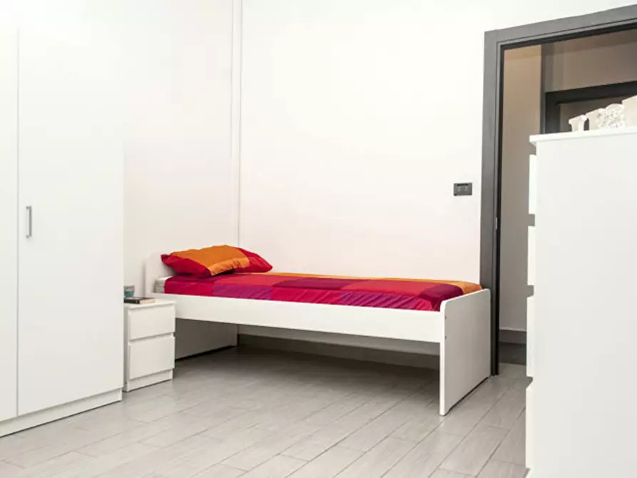 Immagine 5 di Camera in affitto  in Via Romolo Gessi a Torino