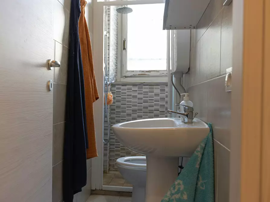 Immagine 8 di Camera in affitto  in Via Aldo Barbaro a Torino