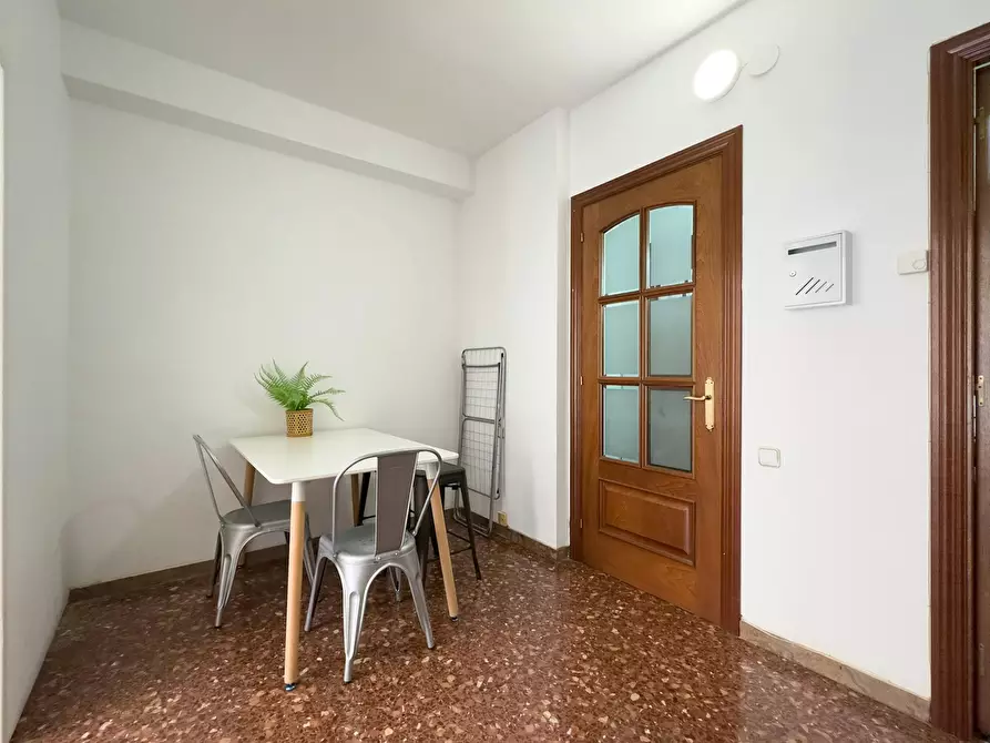 Immagine 8 di Camera in affitto  in Carrer de la Mare de Déu del Carmel a Barcelona