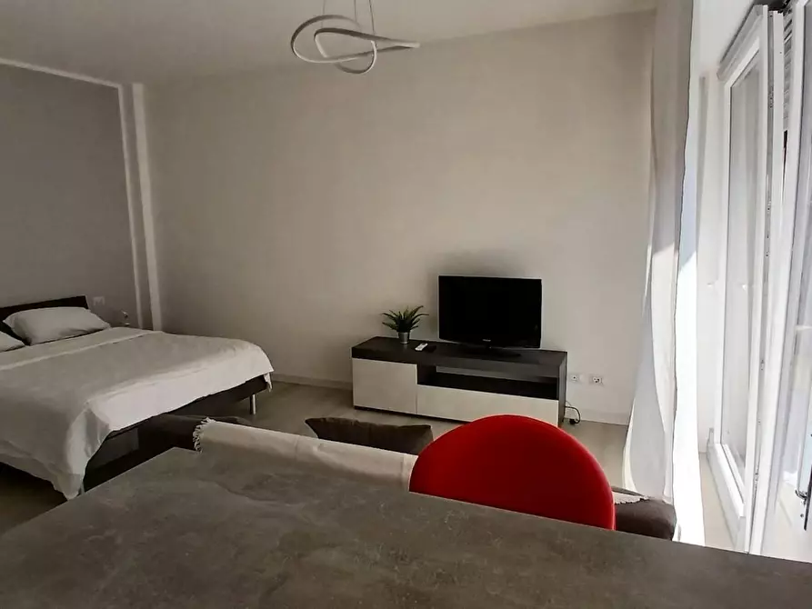 Immagine 4 di Appartamento in affitto  in Via Paul Valery a Milano