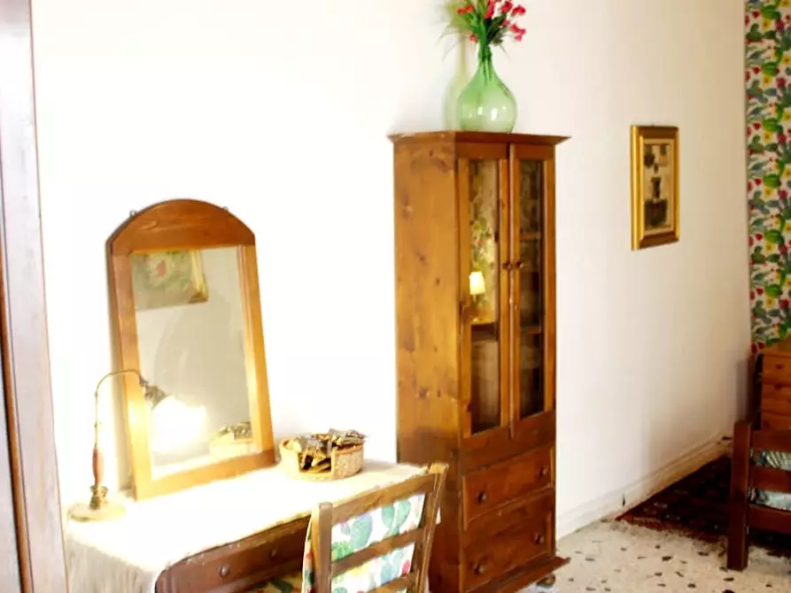 Immagine 5 di Camera in affitto  in Via Argenteria a Palermo