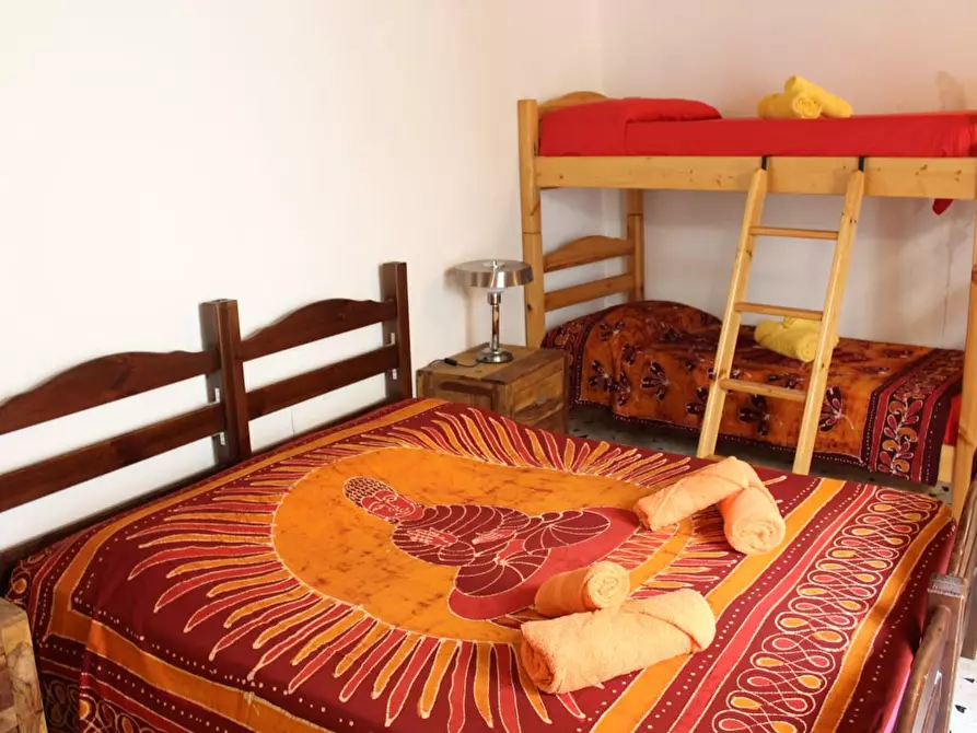 Immagine 3 di Camera in affitto  in Via Argenteria a Palermo