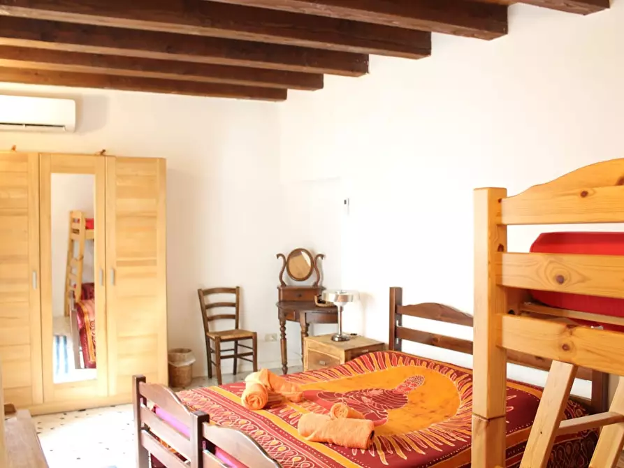 Immagine 7 di Camera in affitto  in Via Argenteria a Palermo