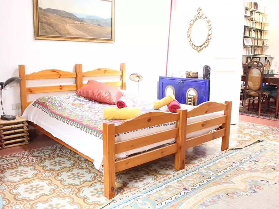 Immagine 8 di Camera in affitto  in Via Argenteria a Palermo